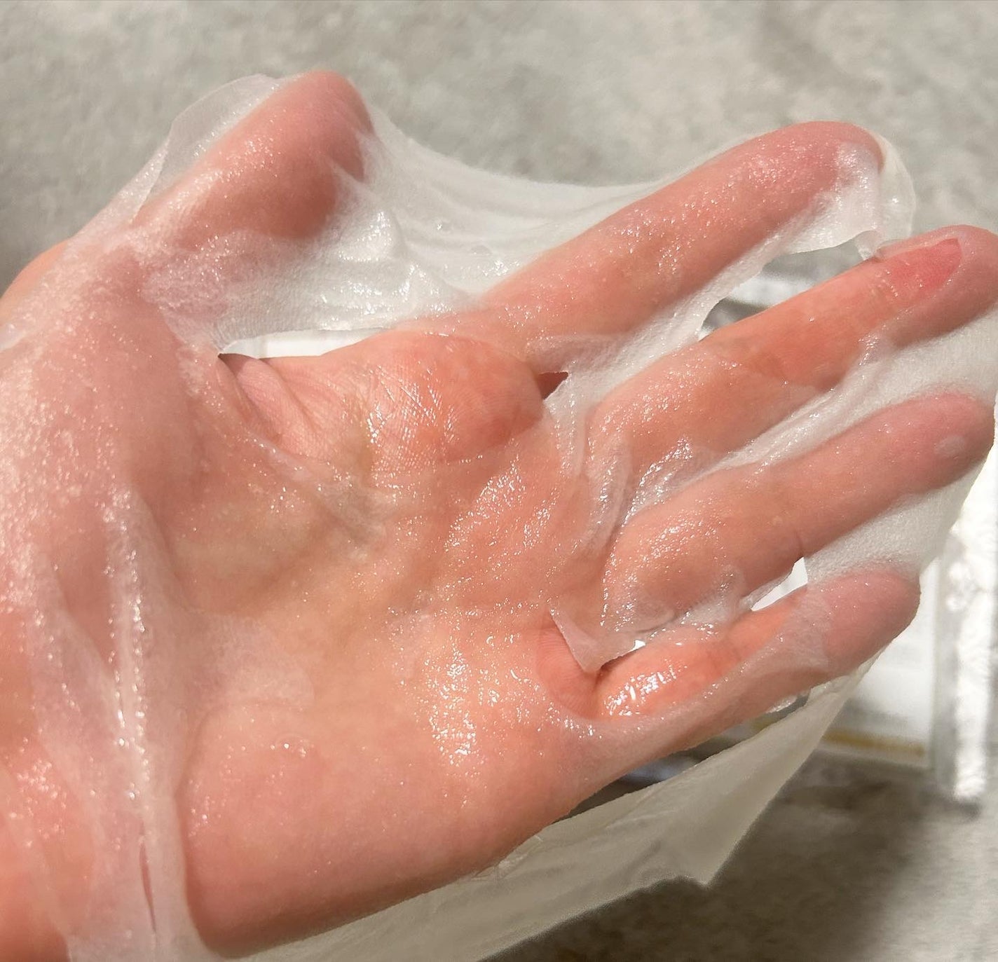 mochi ♡ →フォロバ on LIPS 「Wヒト幹細胞配合!医療機関向けのラグジュアリーフェイスマスクプ..」(2枚目)