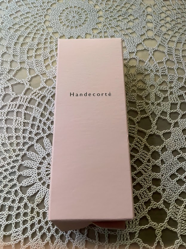 ハンデコルテ/キユートピア/ネック・デコルテケアを使ったクチコミ（1枚目）