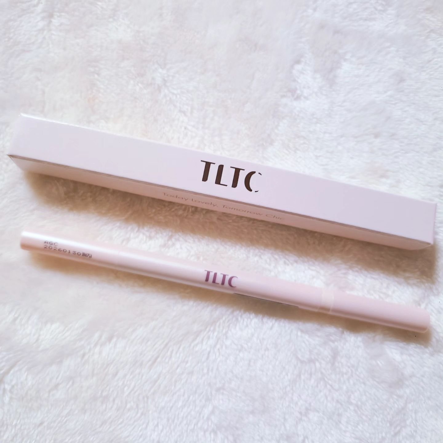 ブルーミング アンダー アイライナー/TLTC/リキッドアイライナーを使ったクチコミ（2枚目）