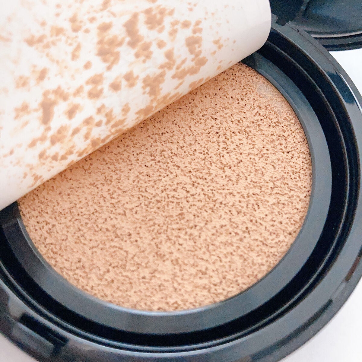 ベルベットジュエルクッション/BIVABOO/クッションファンデーションを使ったクチコミ(3枚目)