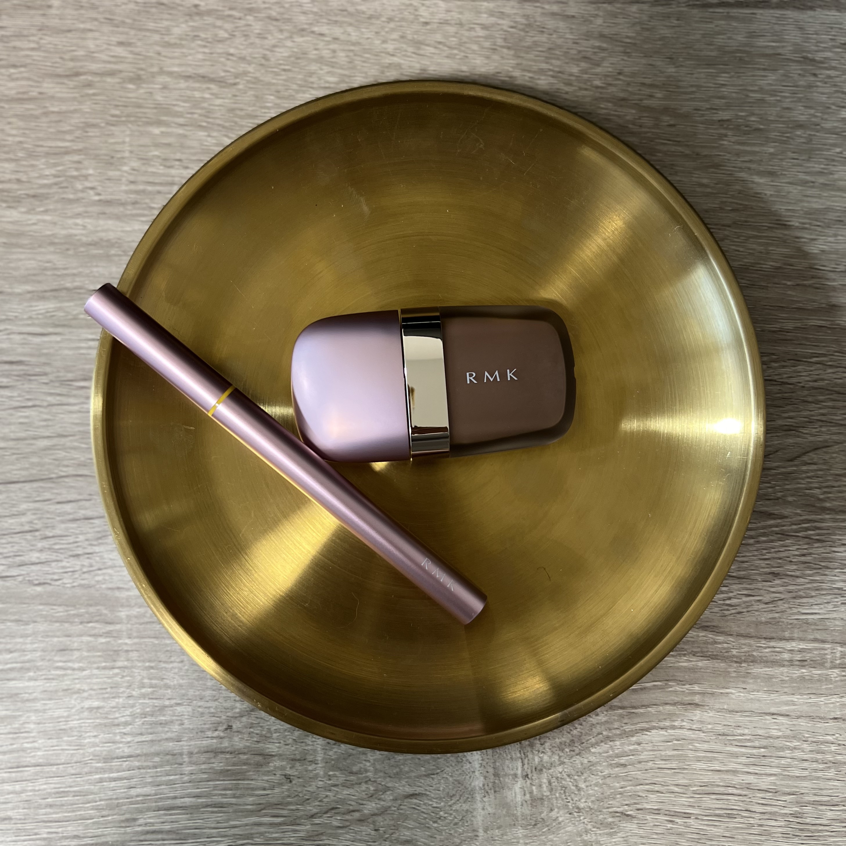 リクイドアイズ/RMK/リキッドアイシャドウを使ったクチコミ（1枚目）