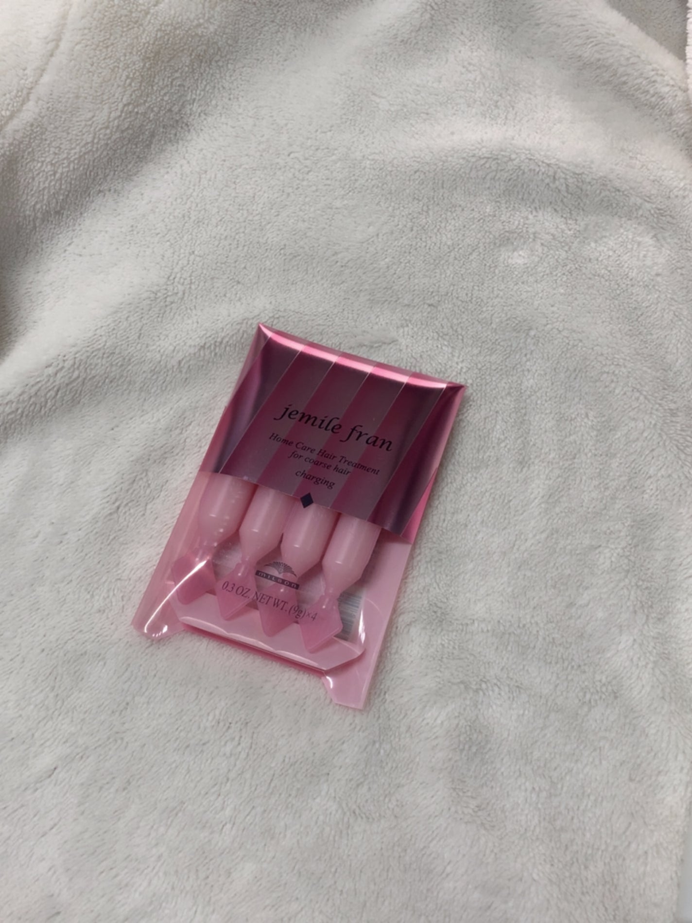 ジェミールフラン ヘアケアシリーズ サロントリートメント ハートチャージング/ジェミールフラン/洗い流すヘアトリートメントを使ったクチコミ(1枚目)