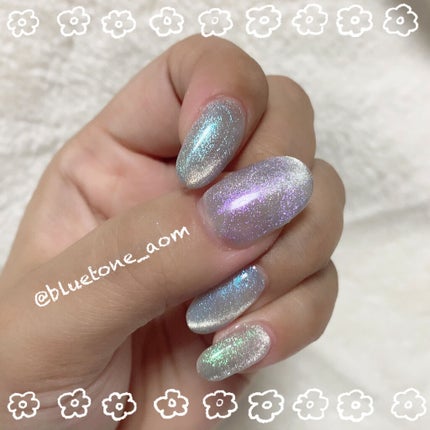 ⋆͛🦖⋆͛aomi on LIPS 「簡単にオーロラマグネットネイルができる!cocoronail•..」(4枚目)