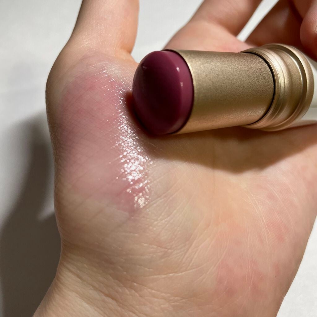 トゥルーディメンションラディアンスバーム/hince/スティックハイライトを使ったクチコミ(2枚目)