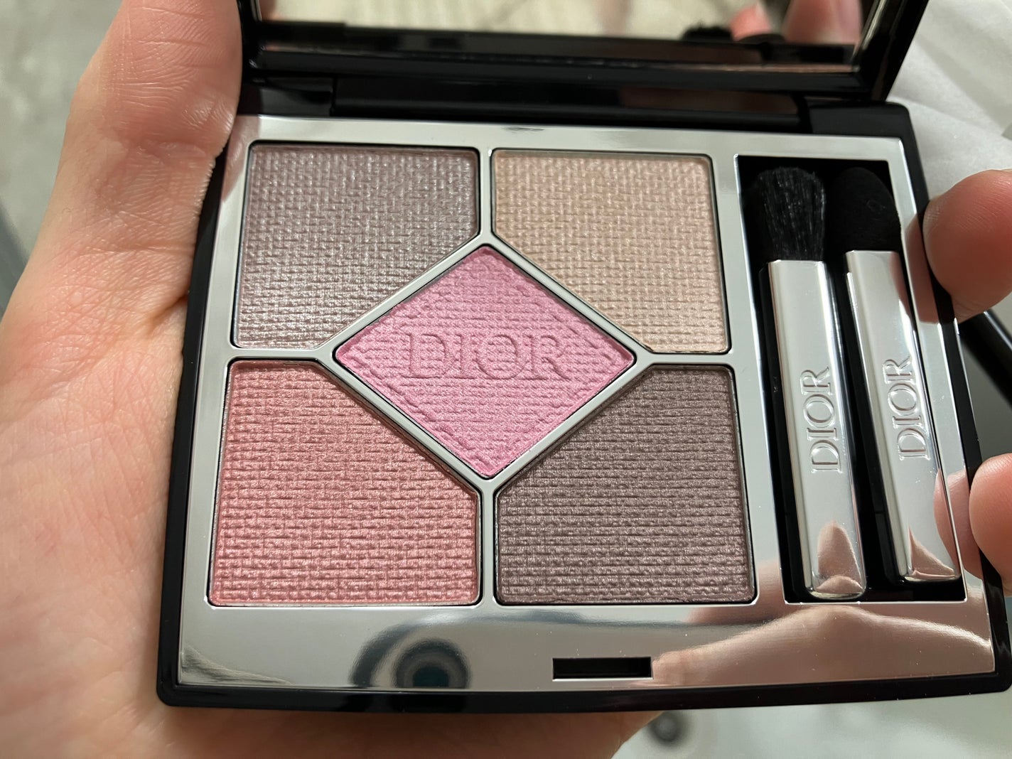 【旧】ディオールショウ サンク クルール (スプリング コレクション 2024 限定品)/Dior/アイシャドウを使ったクチコミ(1枚目)