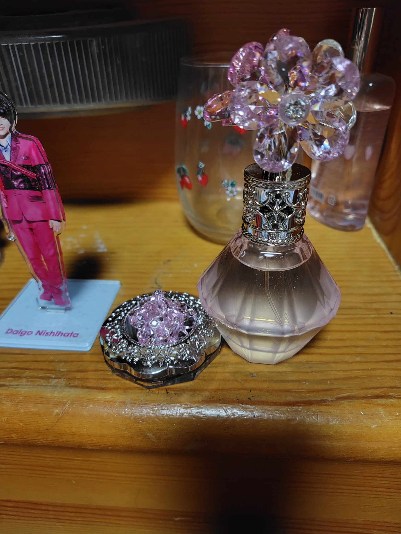 クリスタルブルーム  ビーラブドチャーム オードパルファン 50ml/JILL STUART/香水(レディース)を使ったクチコミ（2枚目）