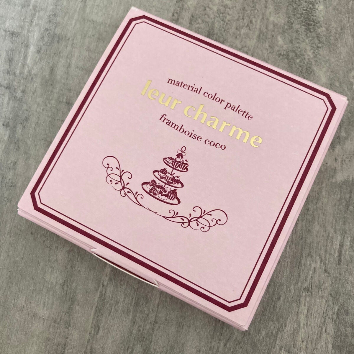 マテリアルカラーパレット/leur charme/アイシャドウパレットを使ったクチコミ(4枚目)