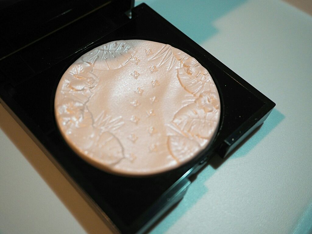 フラロッソ ルーチ ハイライター/アスタリフト/パウダーハイライトを使ったクチコミ(1枚目)