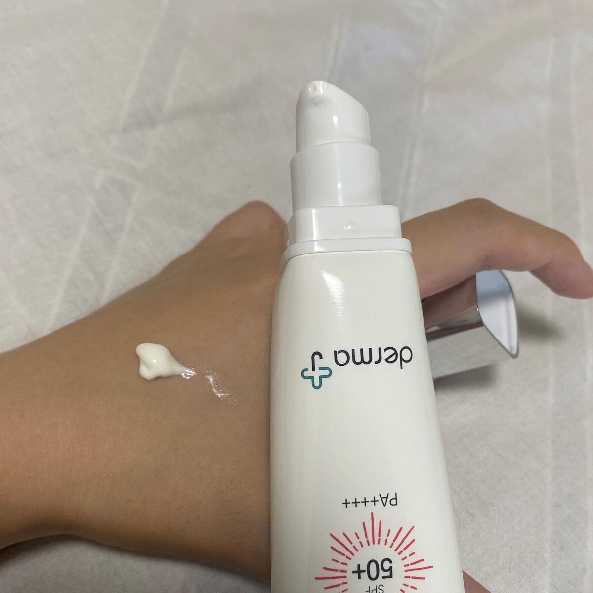 サンクリーム+/ DermaJ/日焼け止めクリームを使ったクチコミ(2枚目)