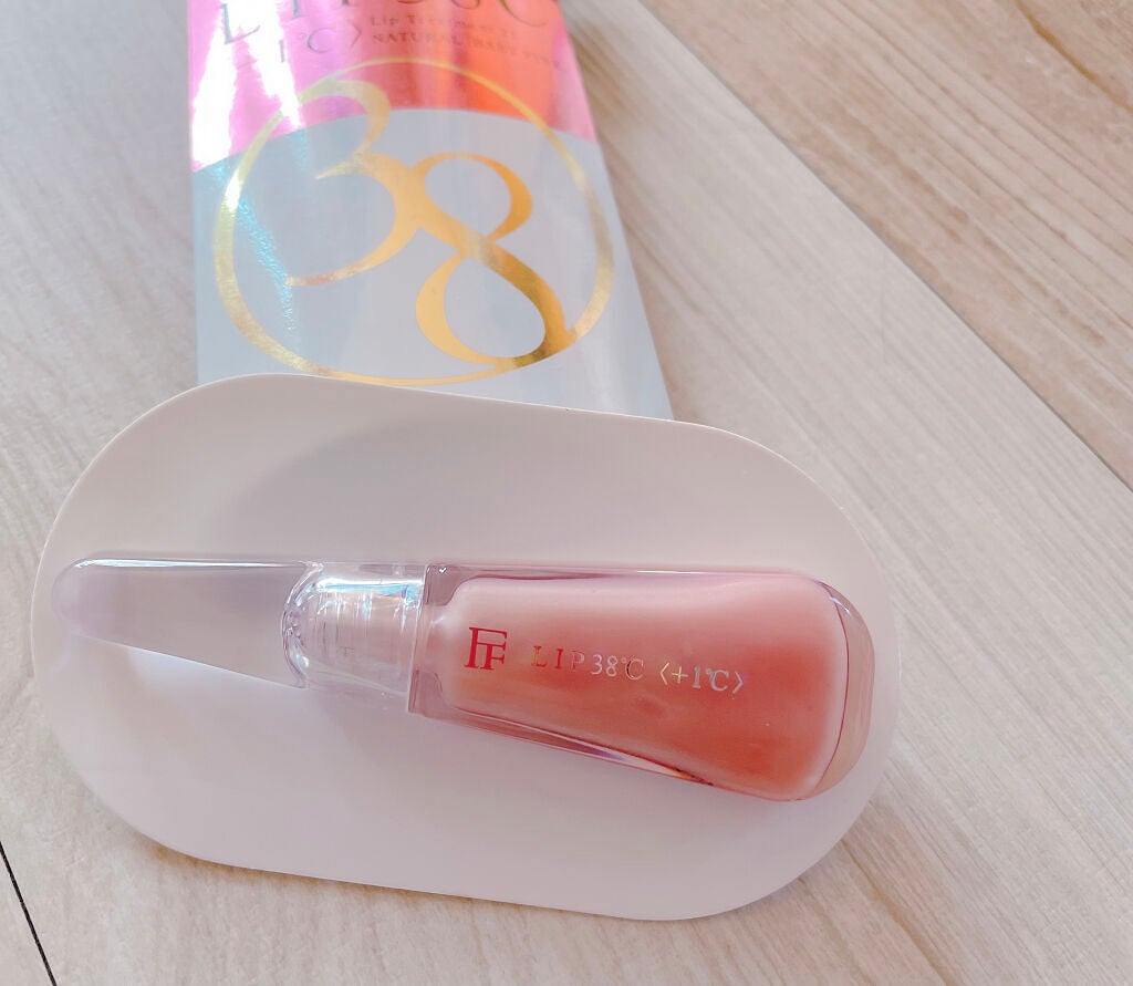 Kaorin on LIPS 「#lip38℃_リップトリートメントQoo10のメガ割で購入し..」(2枚目)