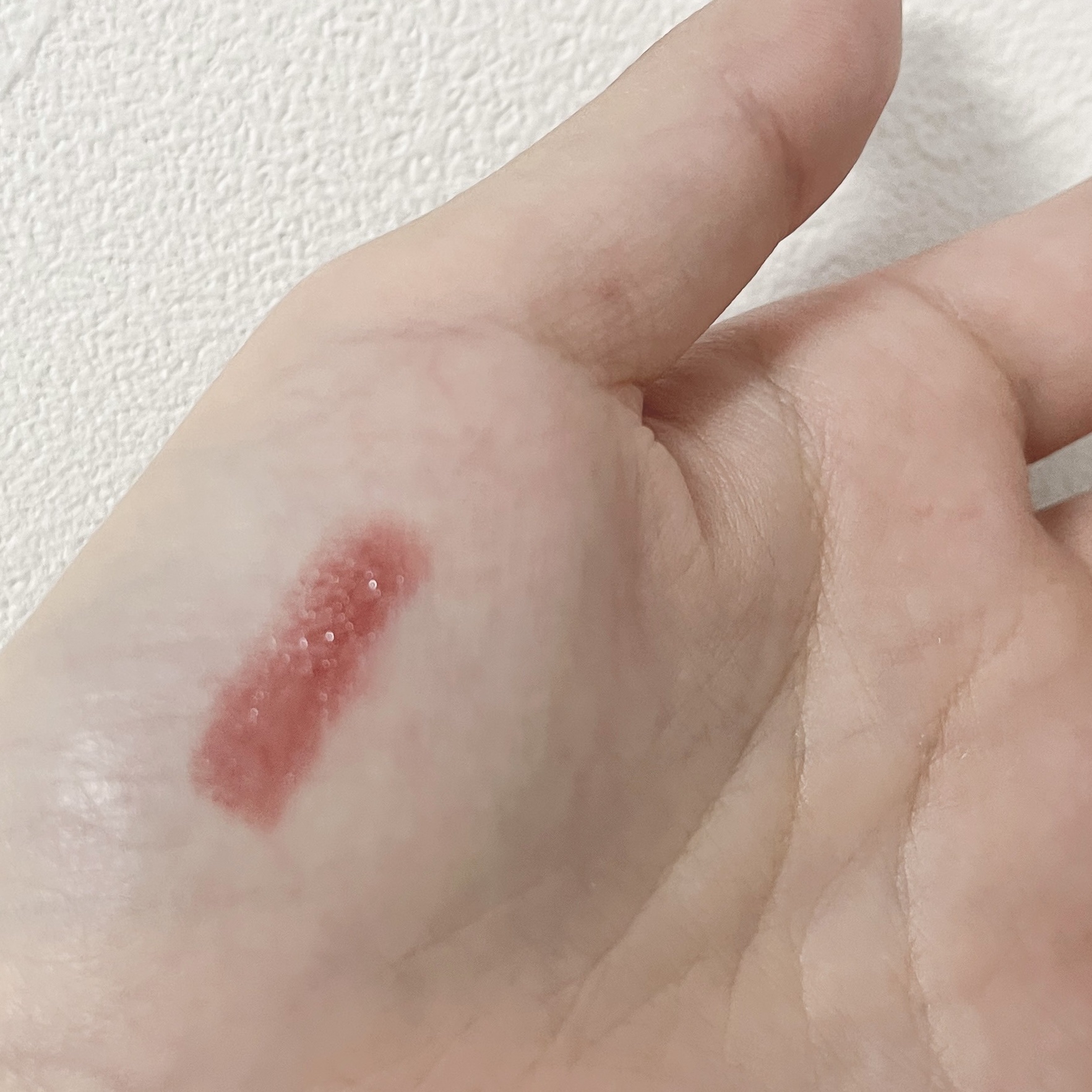 スポットライトシャイニーモイストスリムリップスティック/PERFECT DIARY/口紅を使ったクチコミ（3枚目）