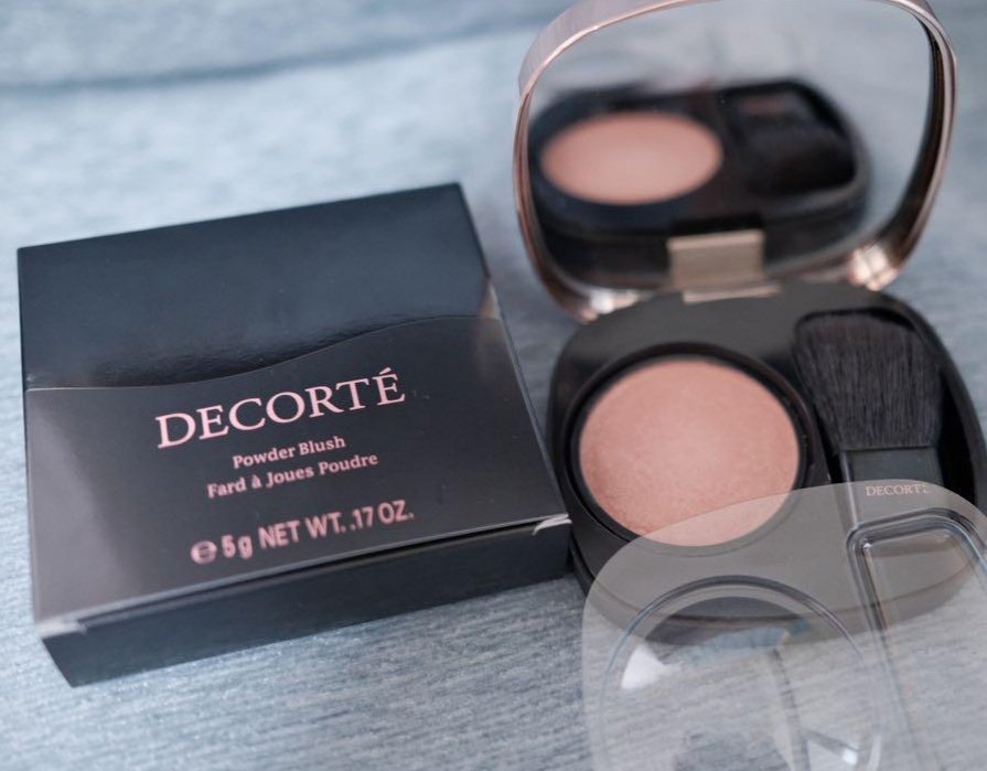 パウダー ブラッシュ OR200/DECORTÉ/パウダーチークを使ったクチコミ（1枚目）