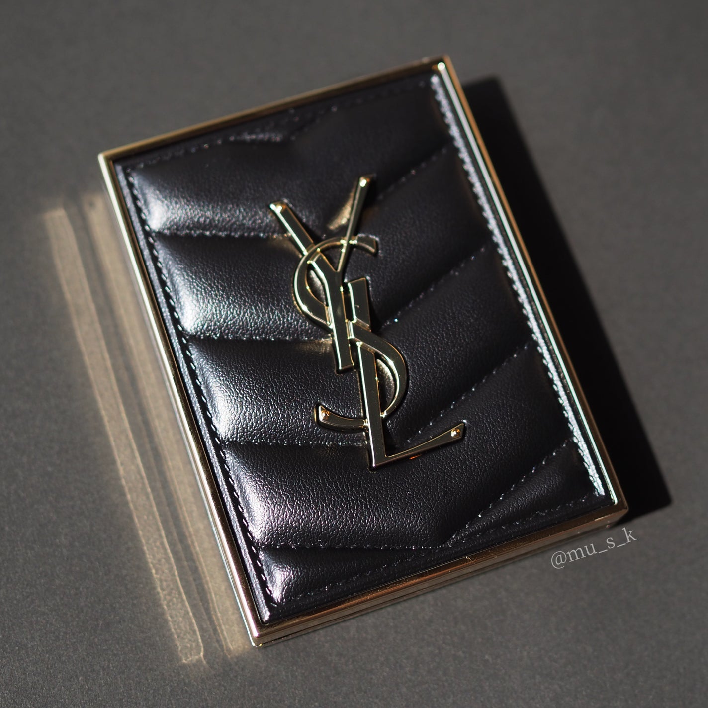 クチュール ミニ クラッチ/YVES SAINT LAURENT BEAUTE/アイシャドウパレットを使ったクチコミ(5枚目)