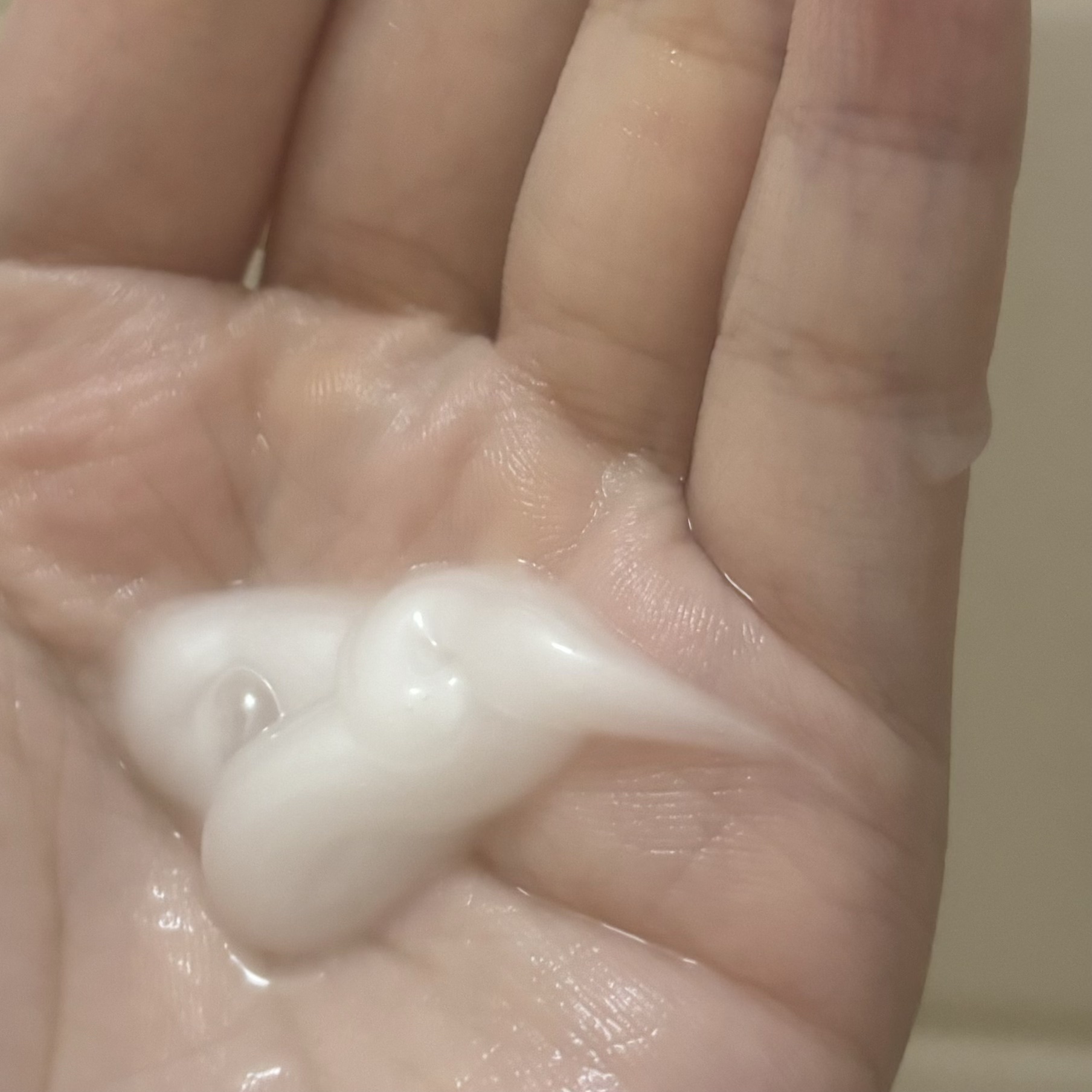 モイスチャーミルク クレンジング/ダヴ/ミルククレンジングを使ったクチコミ（3枚目）