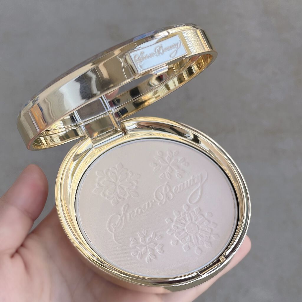 スノービューティー ホワイトニング スキンケアパウダーP2021		/スノービューティー/プレストパウダーを使ったクチコミ（2枚目）