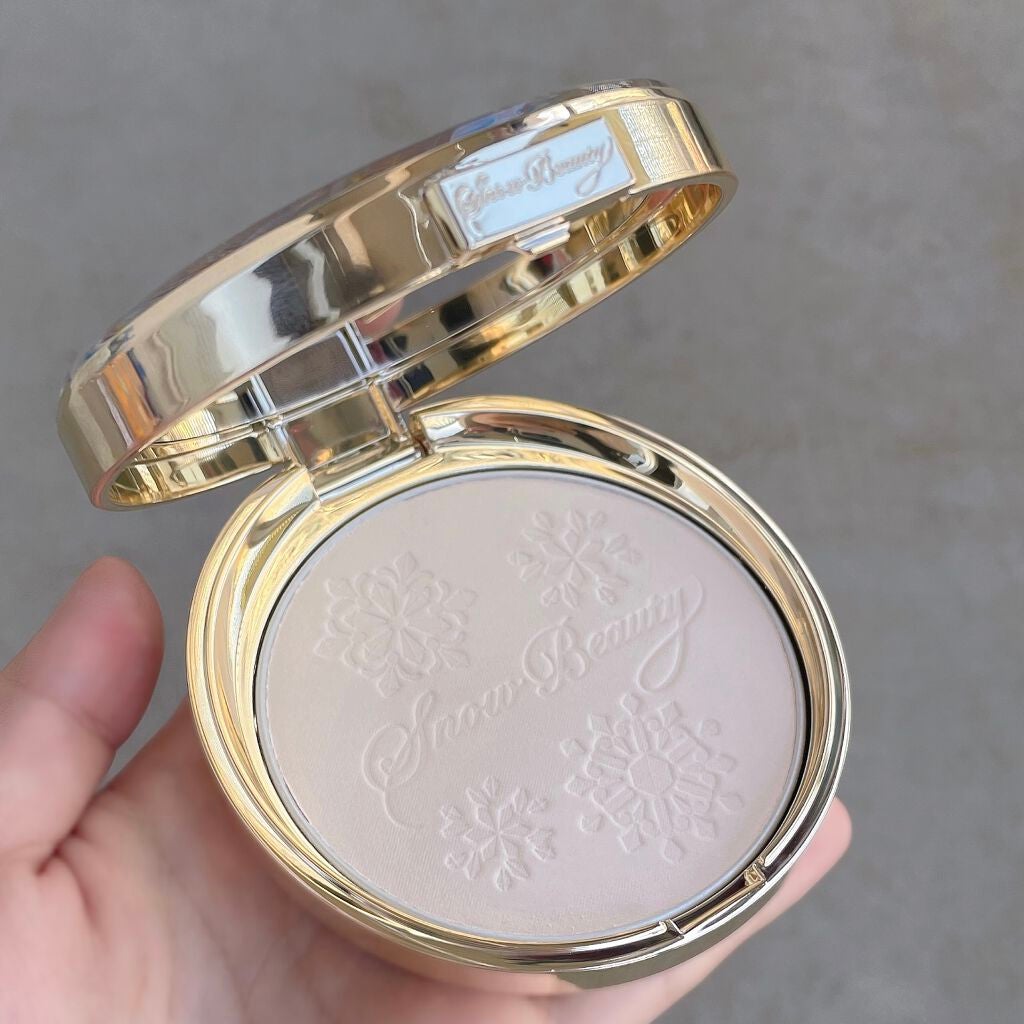 スノービューティー ホワイトニング スキンケアパウダーP2021 /スノービューティー/プレストパウダーを使ったクチコミ(2枚目)