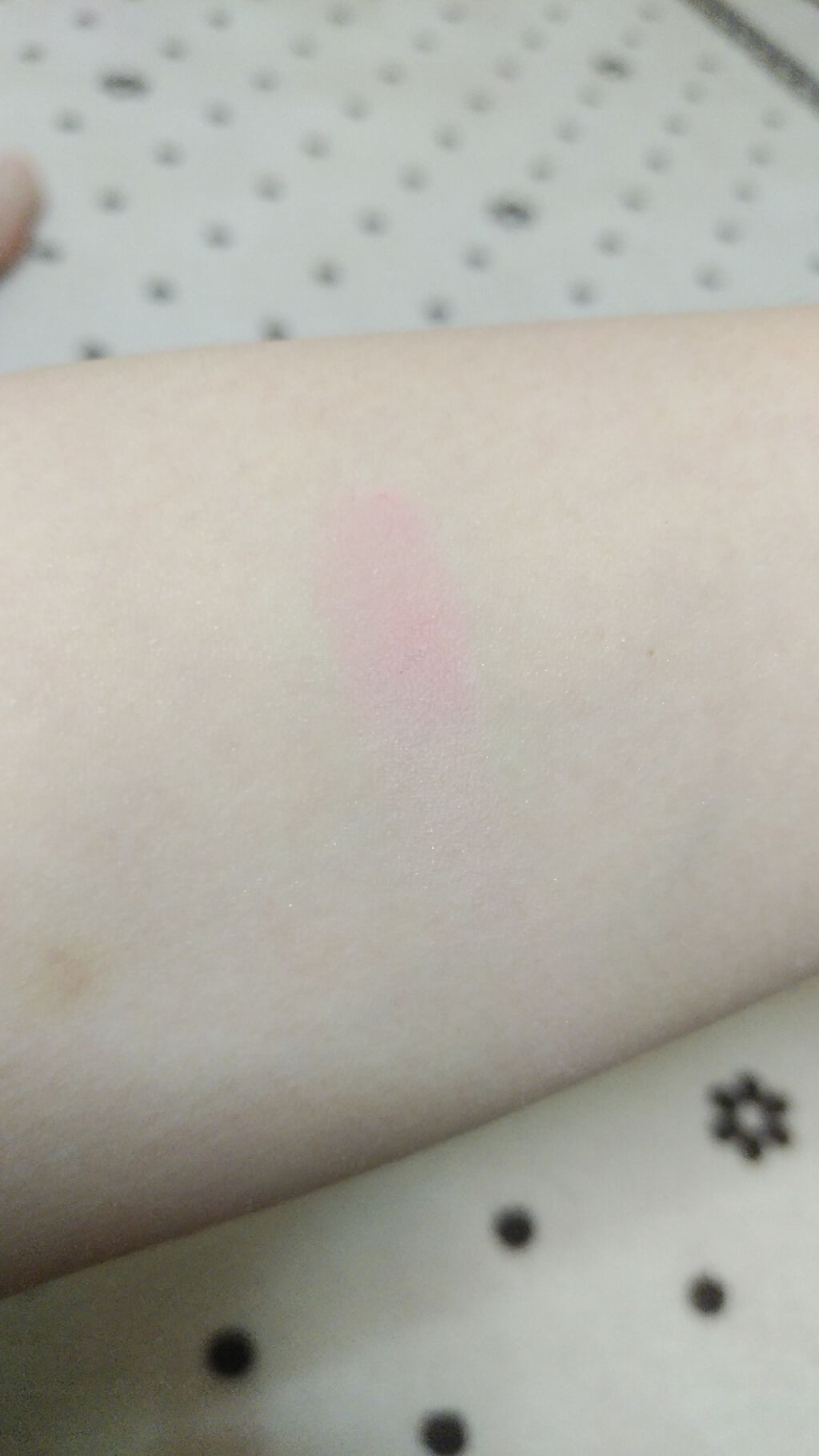 UR GLAM　SELECT EYES/U R GLAM/単色アイシャドウを使ったクチコミ（2枚目）