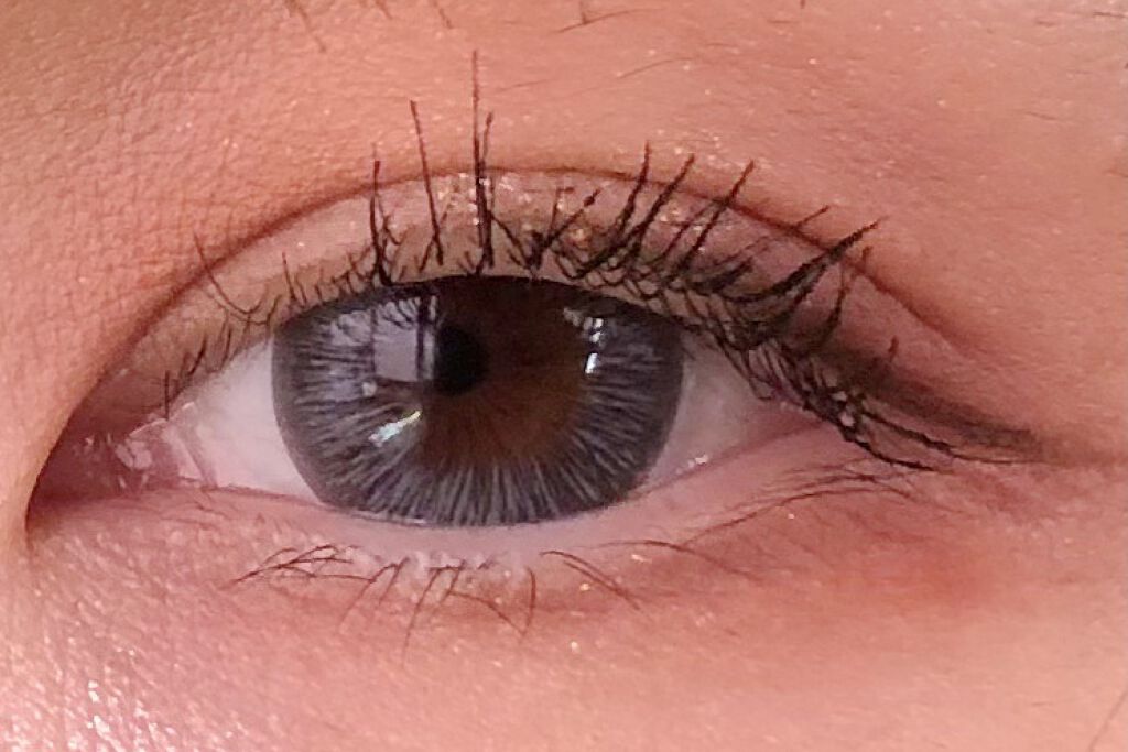 #212 フラット ディファイナー ブラシ/M・A・C/メイクブラシを使ったクチコミ（1枚目）