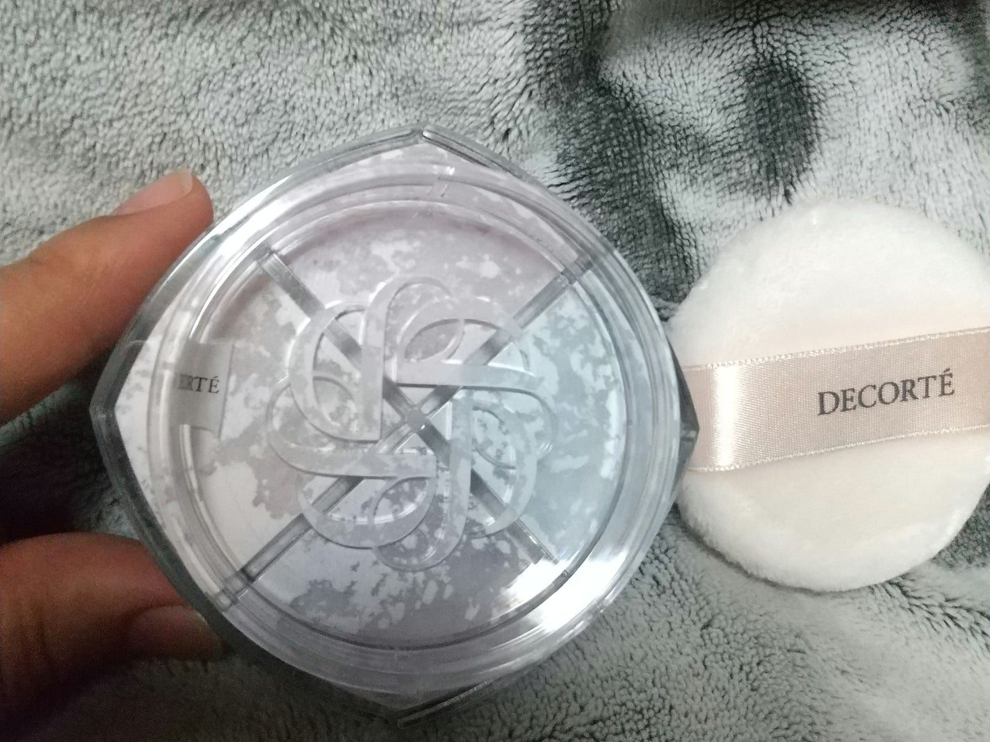 ルース パウダー/DECORTÉ/ルースパウダーを使ったクチコミ(4枚目)
