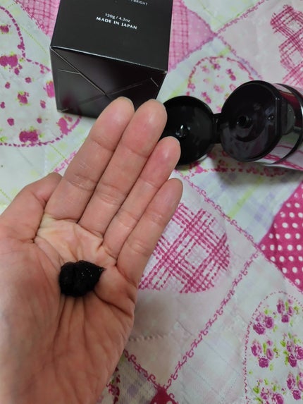 BLACK JELLY WASH(ブラックジェリーウォッシュ)/PLUEST/その他洗顔料を使ったクチコミ(3枚目)