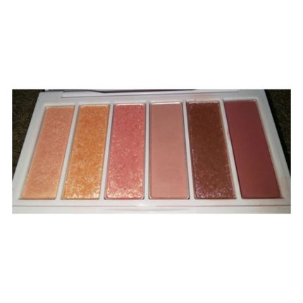 パレードオブライト ホリデーメイクアップキット/ETUDE/メイクアップキットを使ったクチコミ(2枚目)