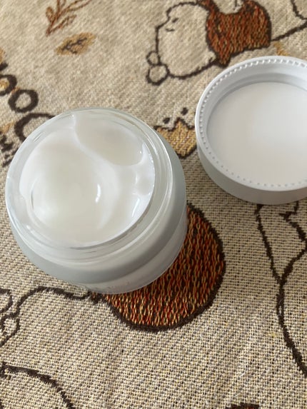 デイジーウォーター スリーピングマスク/FEMMUE/フェイスクリームを使ったクチコミ(2枚目)