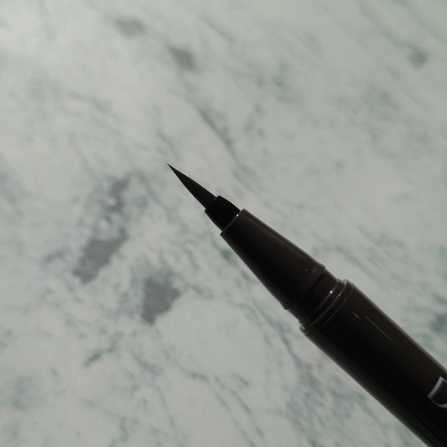 シルキーリキッドアイライナーWP/D-UP/リキッドアイライナーを使ったクチコミ（3枚目）
