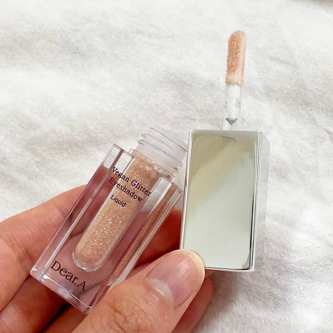グリッターアイシャドウ 02 SUN BEAM/Dear.A/グリッターを使ったクチコミ（2枚目）