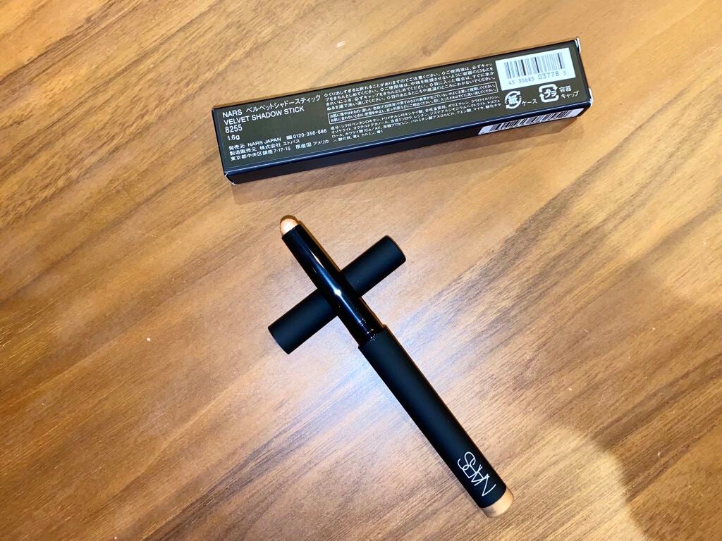 ベルベットシャドースティック/NARS/スティックアイシャドウを使ったクチコミ(2枚目)