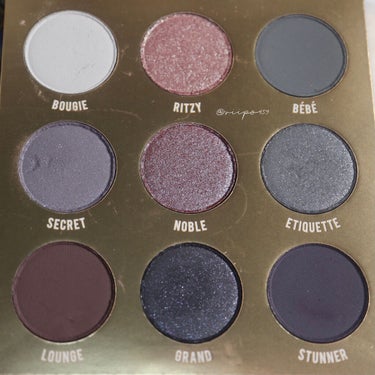 ColourPop バロック アイシャドウ パレットのクチコミ「


───────────────
商品名：PRESSED POWDER
PALETTE
カ.....」（2枚目）