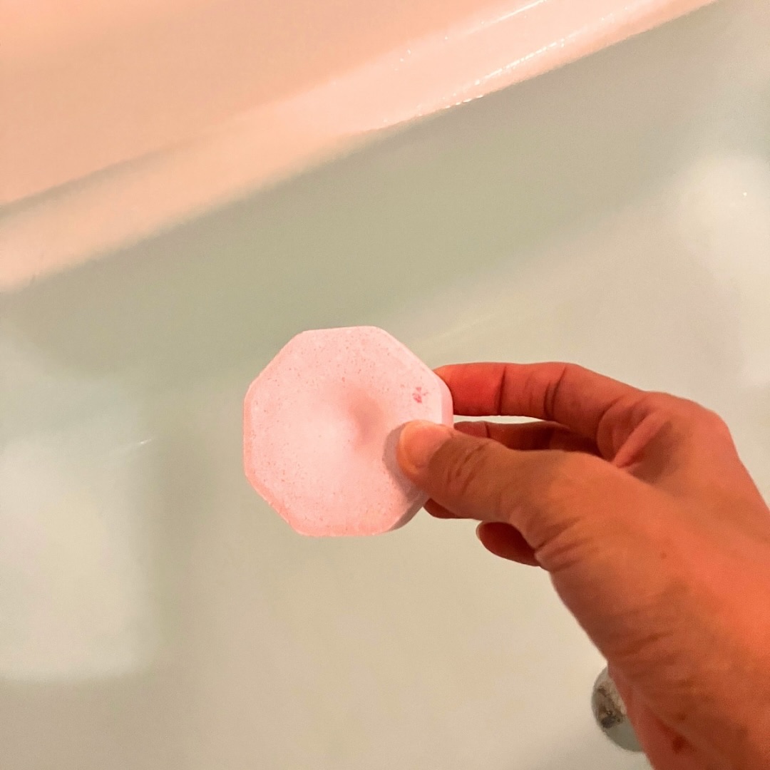 バブ モンスターバブルMEGA級 ボコボコ泡 スパイシーエナジーの香り​/バブ/炭酸系入浴剤を使ったクチコミ（3枚目）