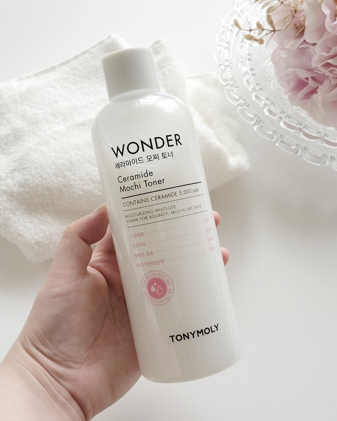 Wonder Ceramide Mochi Toner（トニーモリーワンダーCモチトナー）/TONYMOLY/化粧水を使ったクチコミ（2枚目）