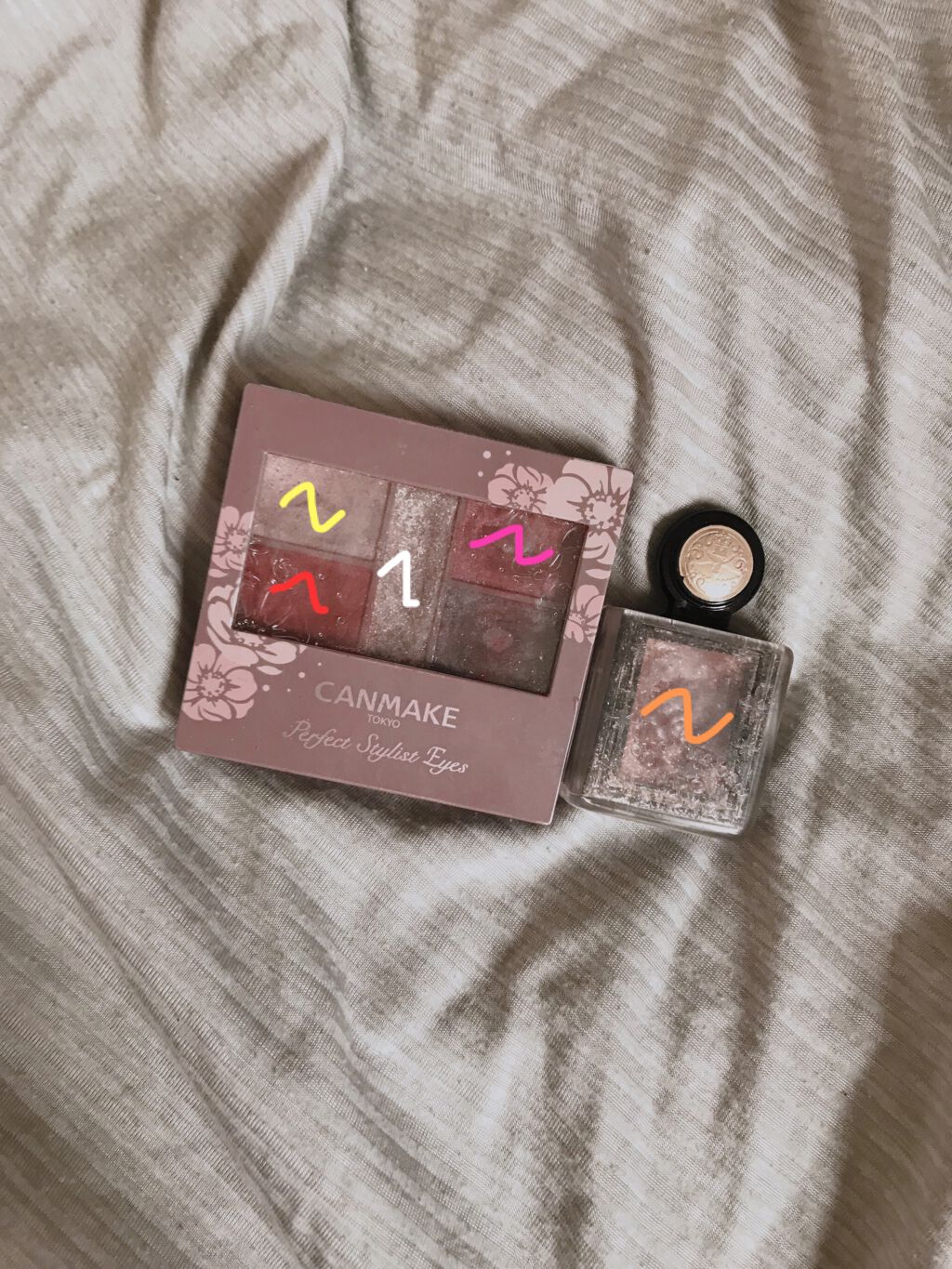 シャドーカスタマイズ/MAJOLICA MAJORCA/単色アイシャドウを使ったクチコミ（2枚目）