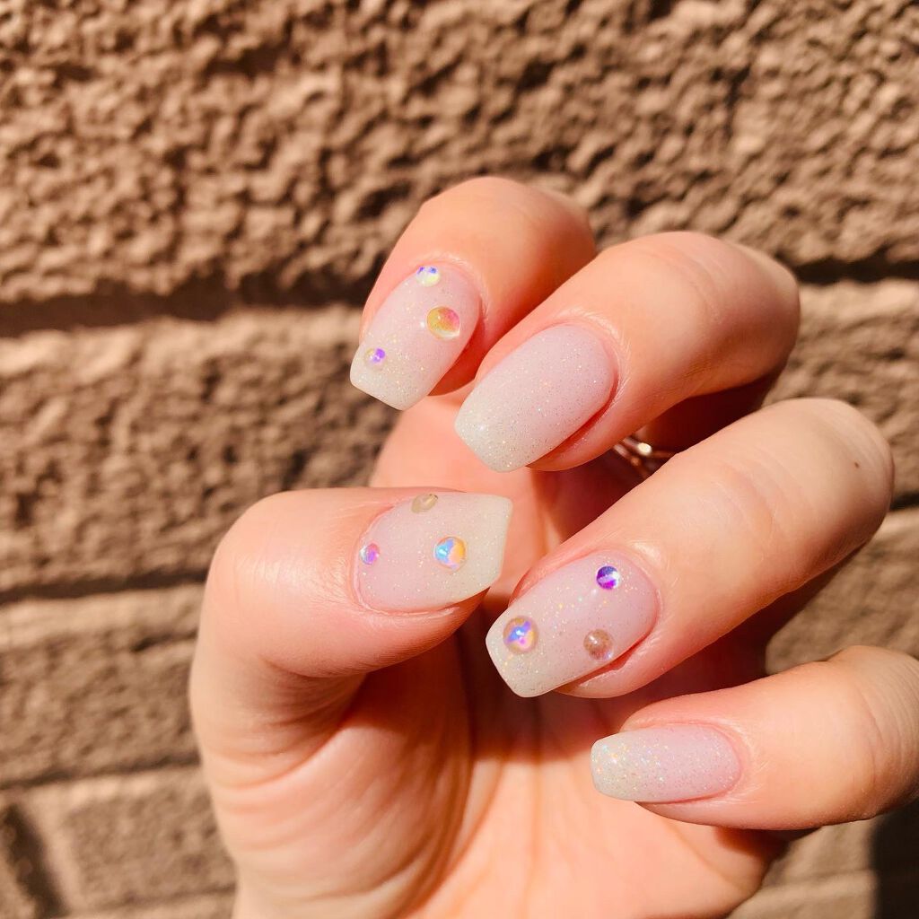 mihi on LIPS 「インスタで見つけたネイリストさんがとってもよかった🤍透け感があ..」(1枚目)