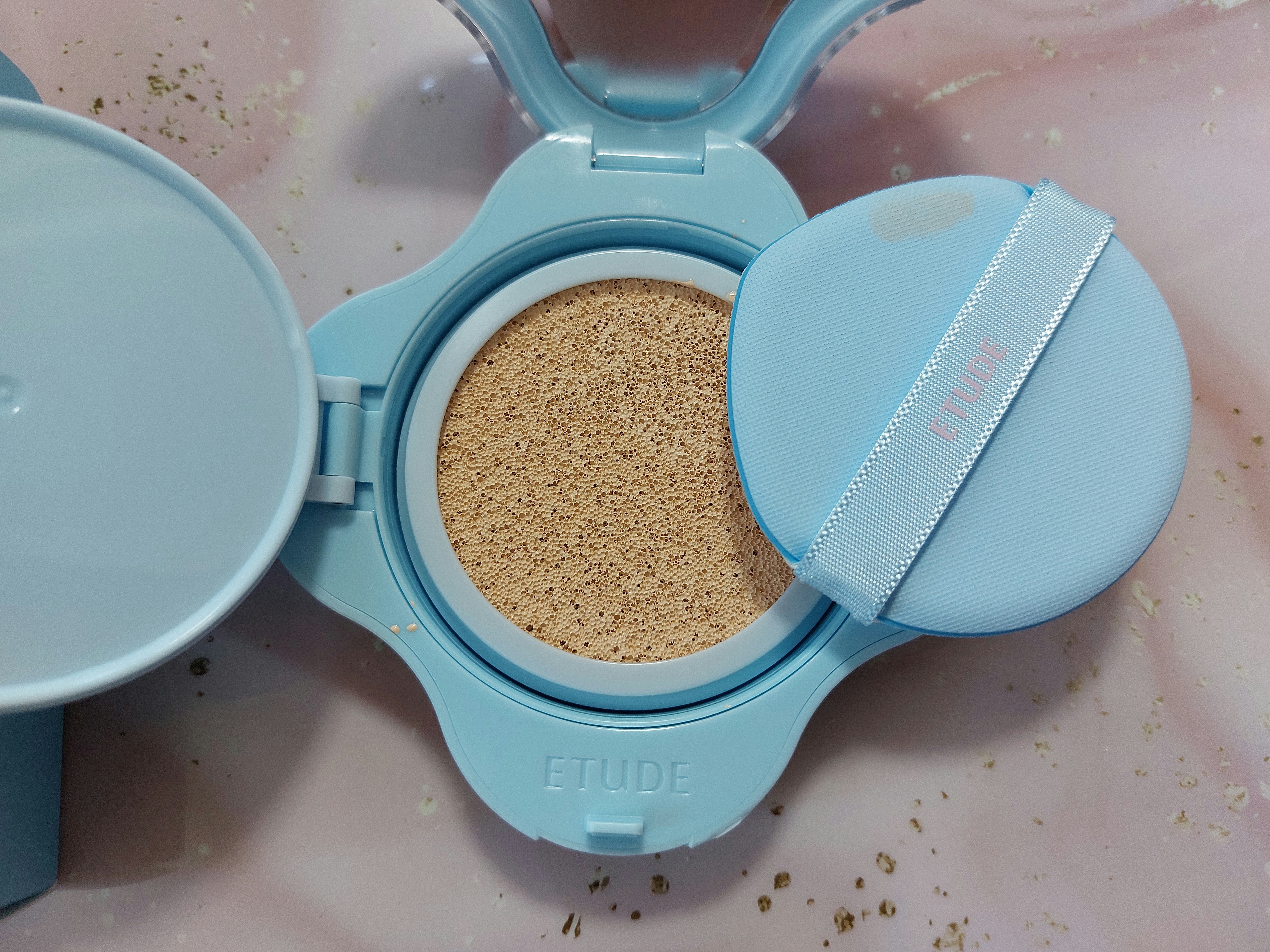 クラウドフィルタークッション/ETUDE/クッションファンデーションを使ったクチコミ（2枚目）