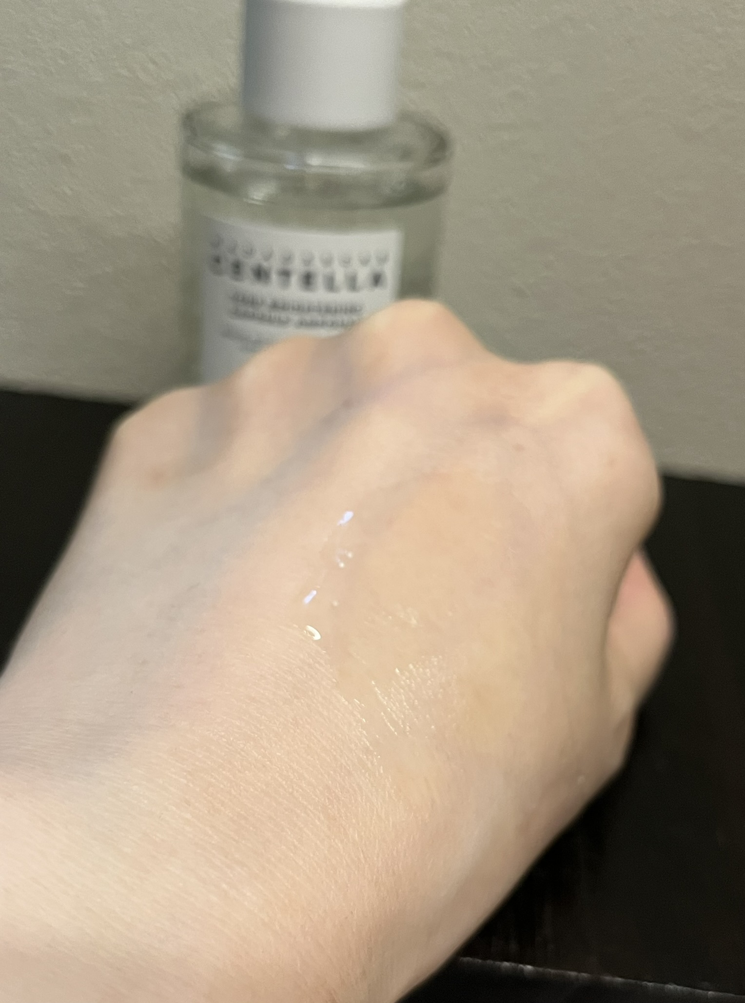 トーンブライトニング カプセルアンプル/SKIN1004/美容液を使ったクチコミ（3枚目）