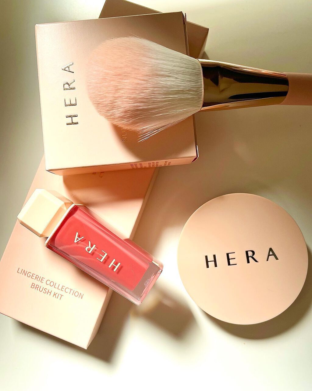 ランジェリーコレクション ヌードグロウ マルチパレット/HERA/アイシャドウパレットを使ったクチコミ（1枚目）