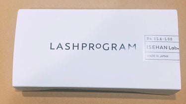 ISEHAN Lab.
LASH PROGRAM

2本入っててそれぞれ成分が違って、今あるまつ毛とこれから生えてくるまつ毛の両方ケアしてくれるらしい。

長い方は目もと美容液にもなるらしい。

ずっと