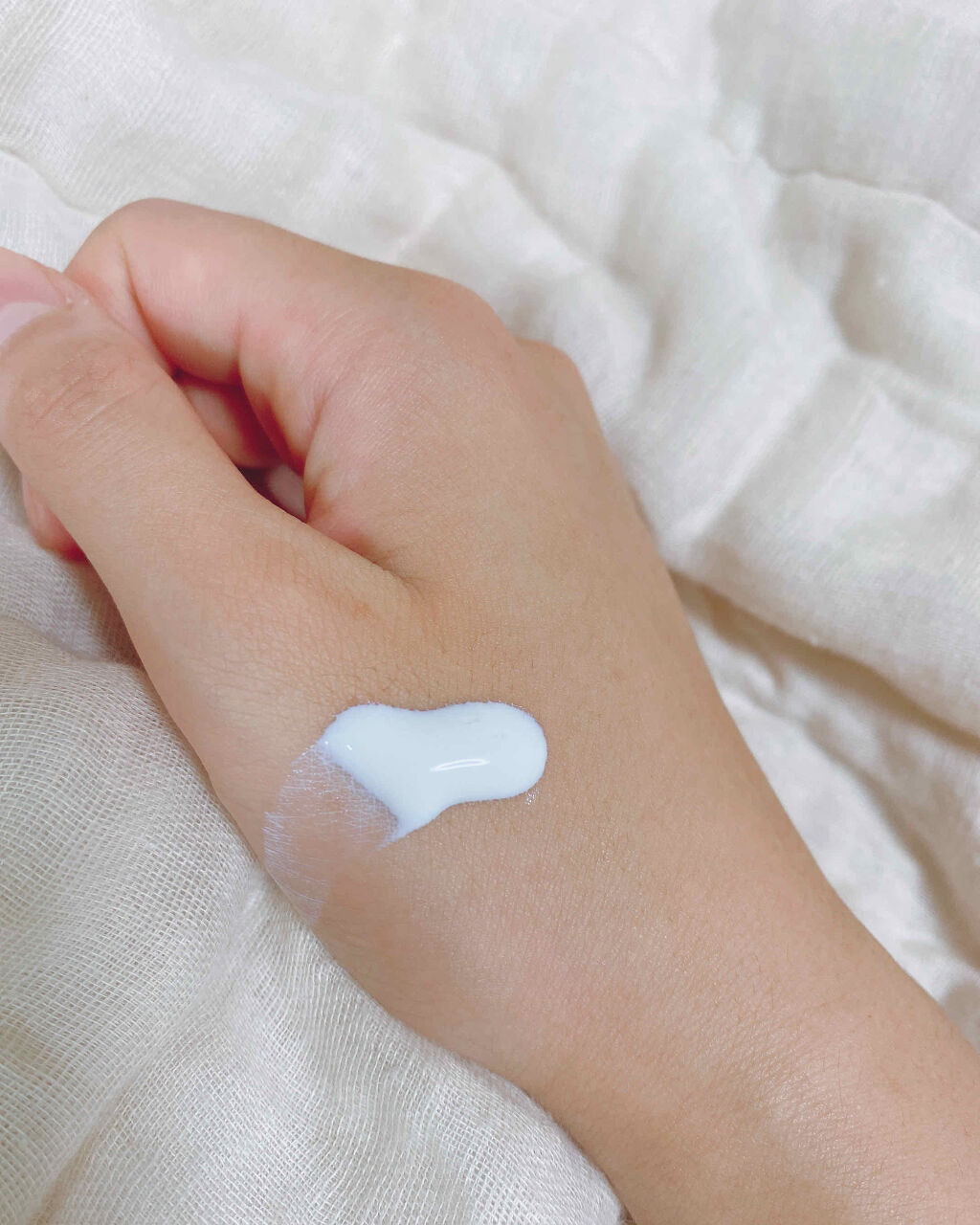 薬用ホワイトニングセラム UV/DHC/化粧下地を使ったクチコミ（3枚目）