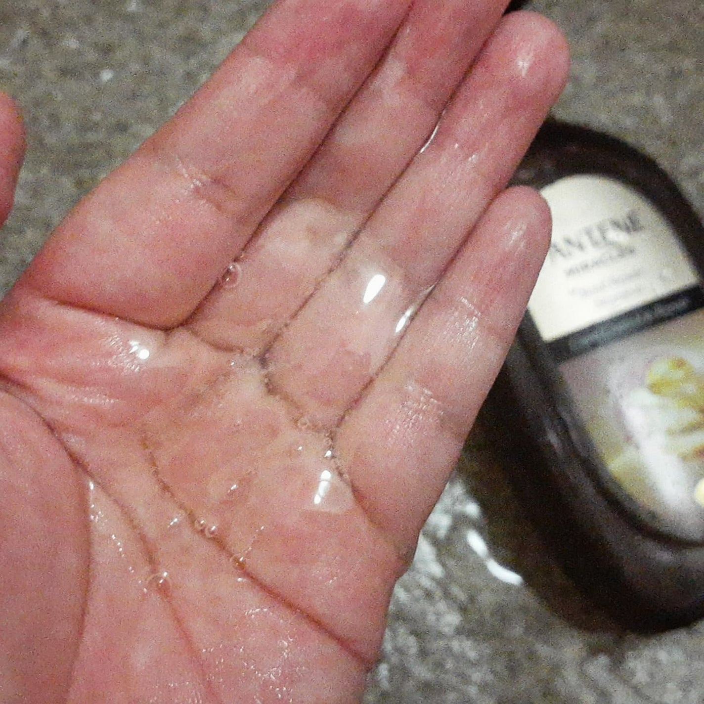 ミラクルズ うねりコントロール&リペア ボンドリペア シャンプー/トリートメント/パンテーン/市販シャンプーを使ったクチコミ(4枚目)