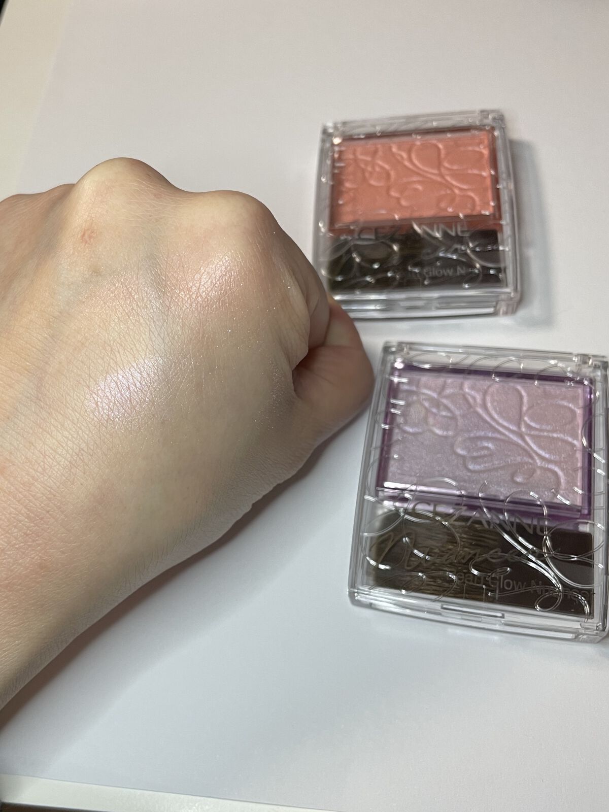 パールグロウニュアンサー/CEZANNE/パウダーハイライトを使ったクチコミ（3枚目）