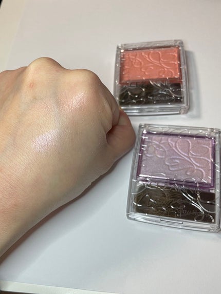 パールグロウニュアンサー/CEZANNE/パウダーハイライトを使ったクチコミ(3枚目)