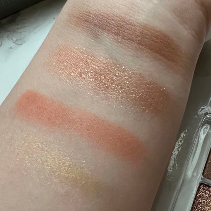 キャビアモイストタッチアイカラー /VOW/アイシャドウパレットを使ったクチコミ(6枚目)