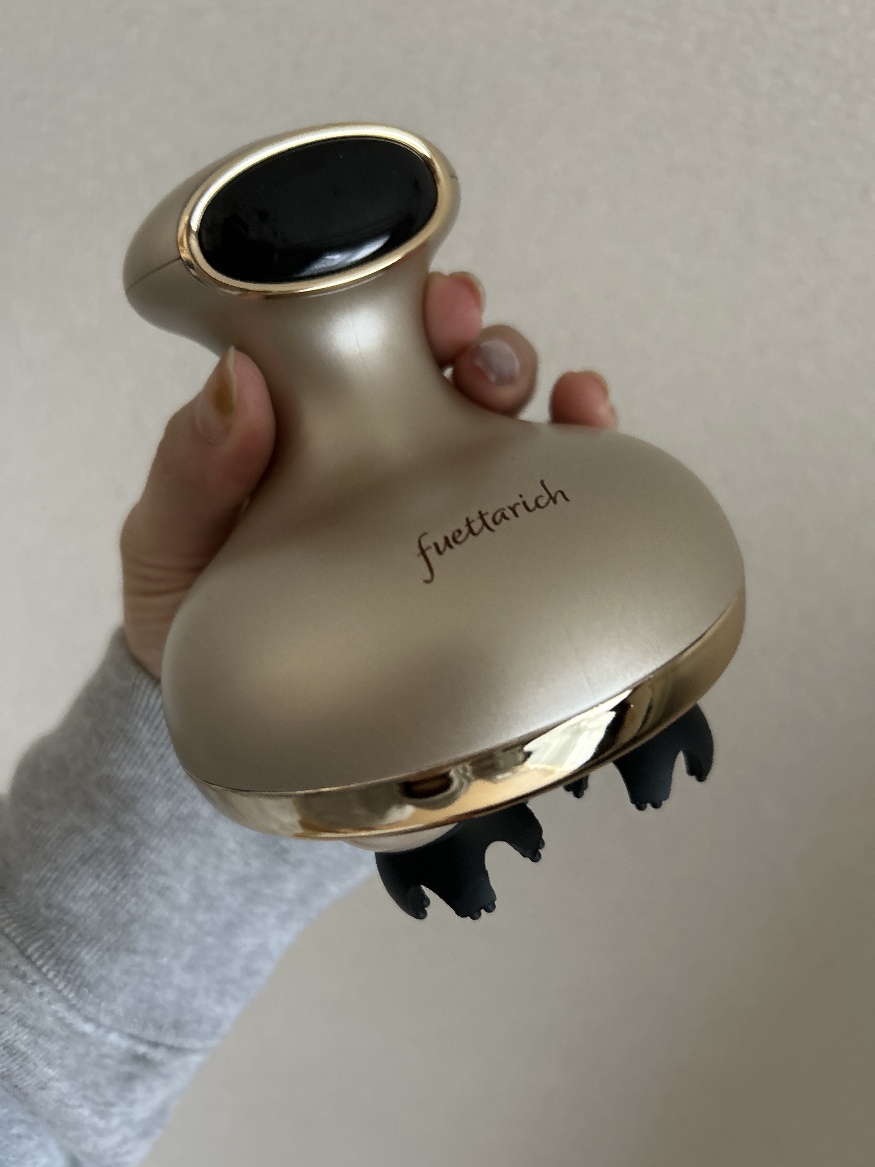 スカルプ ヘッドスパ/fuettarich (フエッタリッチ)/ヘッドマッサージャーを使ったクチコミ（1枚目）