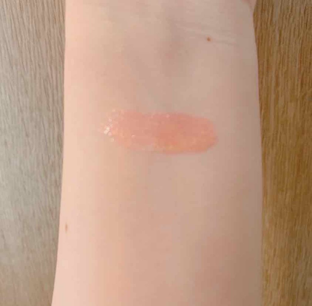 キラティントグロス/WHOMEE/リップティントを使ったクチコミ（2枚目）