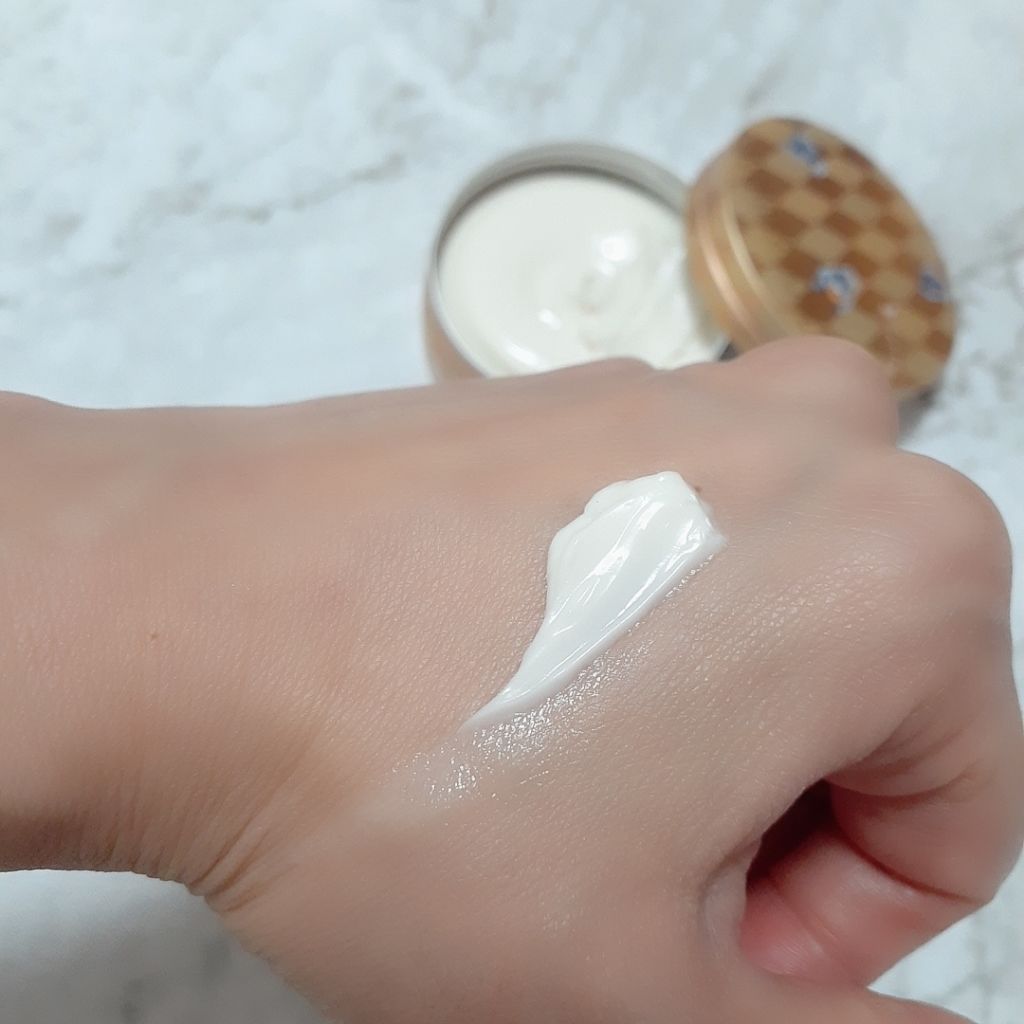 ワンダーハニー 濃蜜マルシェのクリームバーム/VECUA Honey/フェイスバームを使ったクチコミ(3枚目)