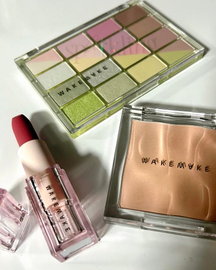 ソフトブラーリングアイパレット/wakemake/アイシャドウパレットを使ったクチコミ(1枚目)