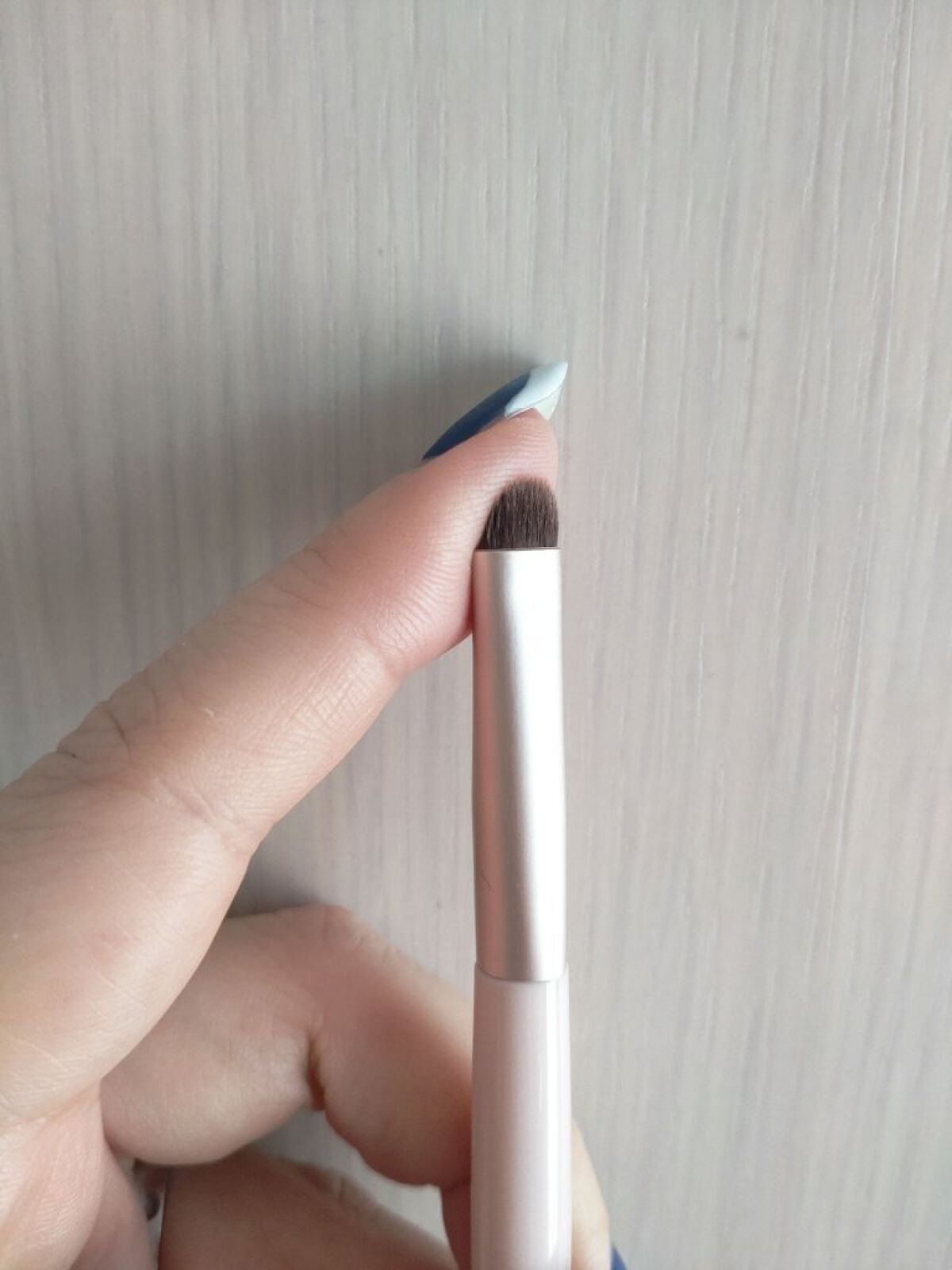 ACアイシャドウブラシ ライン/セリア/メイクブラシを使ったクチコミ(5枚目)