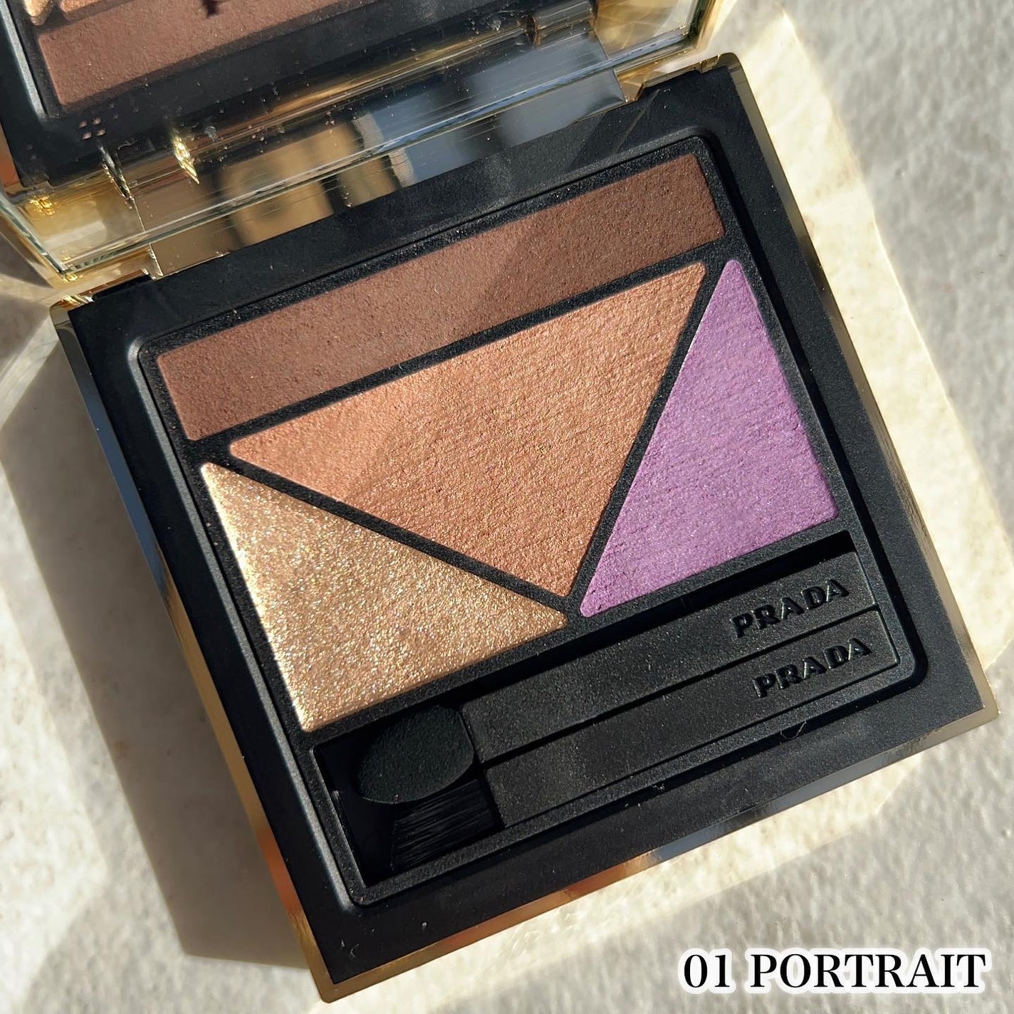 ダイメンションズ マルチエフェクト アイシャドウ/PRADA BEAUTY/アイシャドウパレットを使ったクチコミ(3枚目)