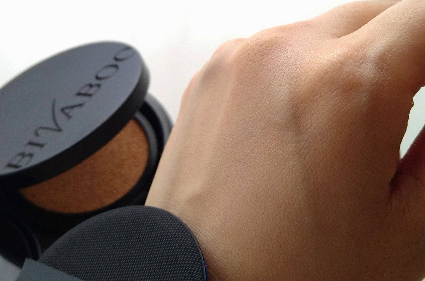 ベルベットジュエルクッション/BIVABOO/クッションファンデーションを使ったクチコミ(5枚目)